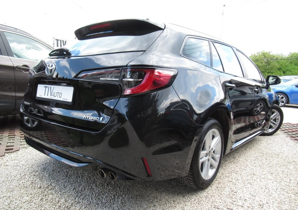 Toyota Corolla cena 93898 przebieg: 72620, rok produkcji 2021 z Dobrzany małe 742